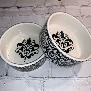 2 pc DAMASK Pet Food/Water Bowls